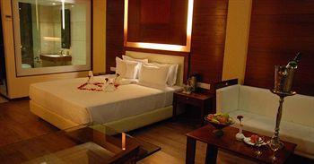 The Victoria Grand Hotel & Spa 卡绍利 外观 照片